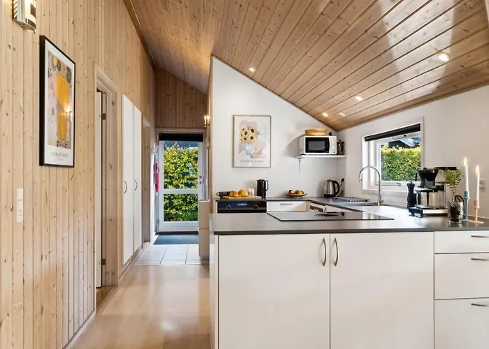 Solborg - 800m From The Sea By Interhome בית נופש *